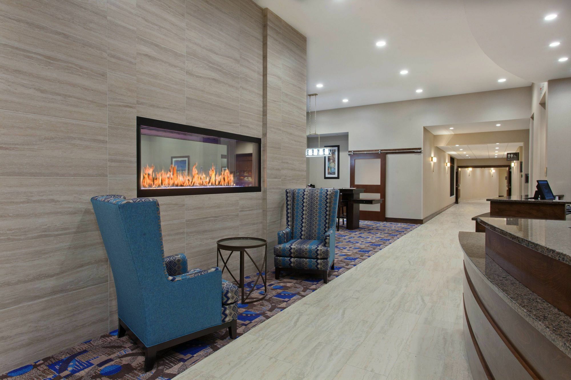 Hotel By Marriott Seattle Sea-tac Airport